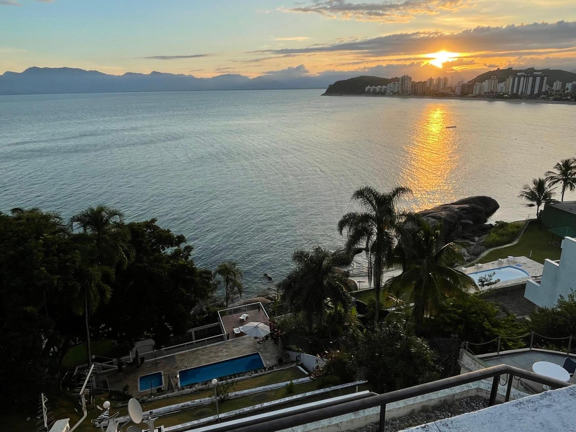 Linda Cobertura Duplex, Pe Na Areia,Vista Linda. Apartment Caraguatatuba Exterior foto